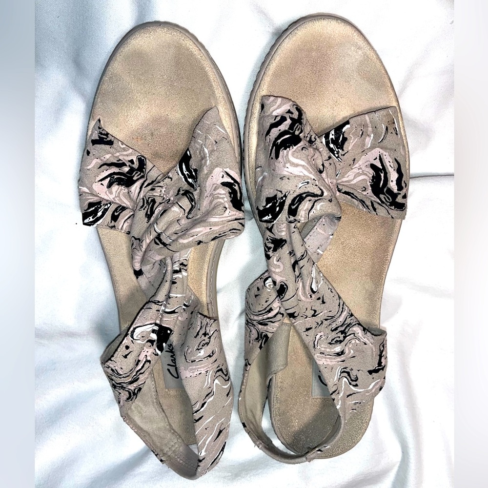 Clark’s sandals 🩴
